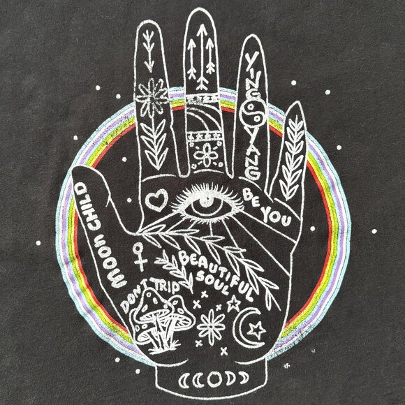 Circle X Hamsa Hand & Rainbow Cropped T-Shirt - Size XL - Picture 2 of 6